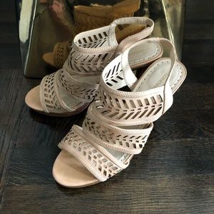 light tan sandals